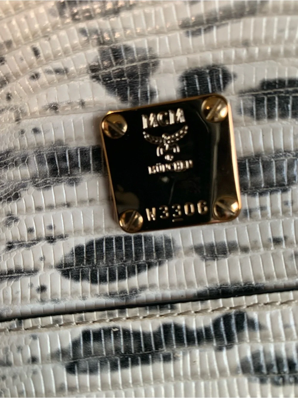 MCM Limited Edition Satchel. EUC - Picture 10 of 12